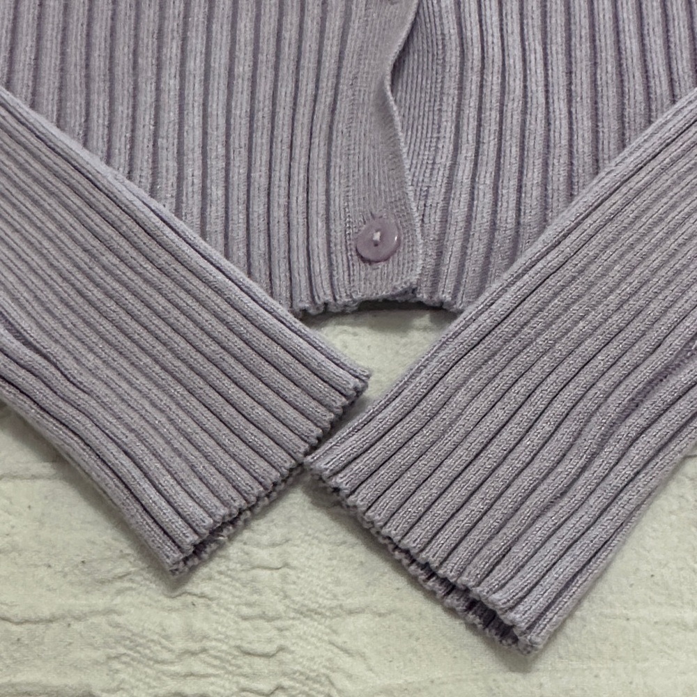 H&M Lilac Ribbed V-Neck Buttoned Cardigan - Picture 5 of 6